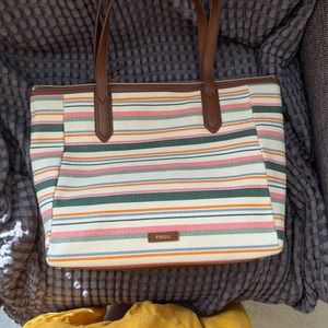 Fossil tote bag